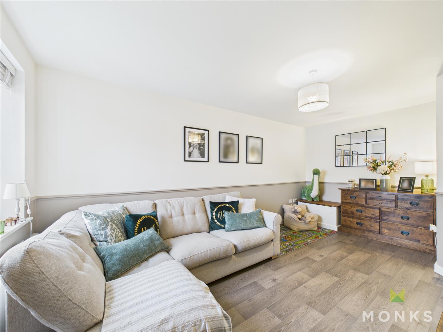 23 Howey Close, Shrewsbury, SY2 5WF For Sale